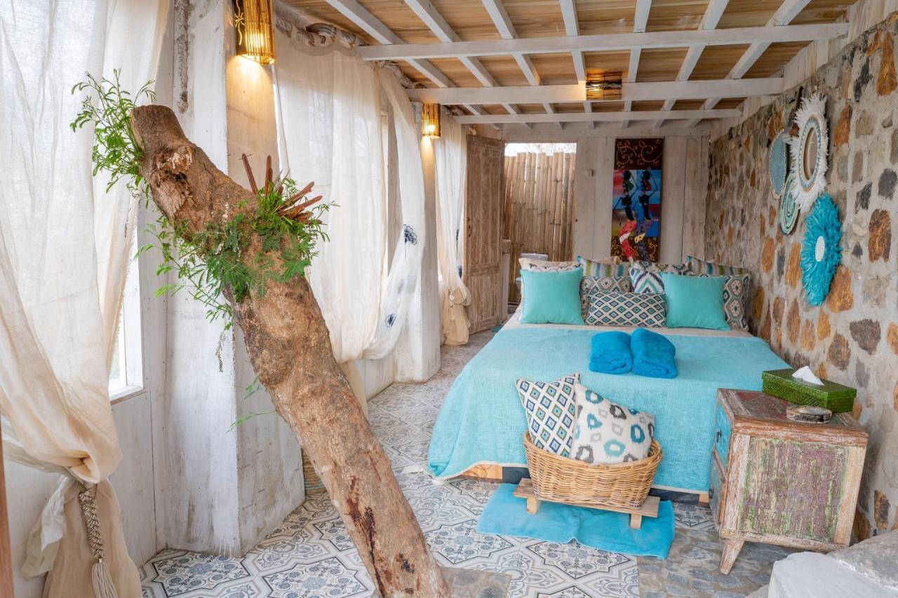 Selini Hills Otel Labuan Bajo Dış mekan fotoğraf